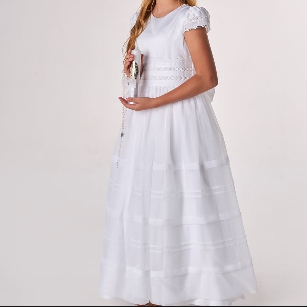 White First Communion Dress Girls Elegant Lace Classic Formal Dress Flower Dress